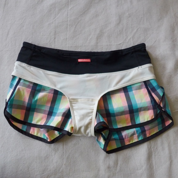 Lululemon Women 4 Speed Short Wee Wheezy Check - Picture 3 of 12